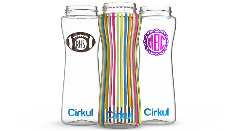 Custom 22oz. Plastic Bottle & Comfort Grip Lid CX3Y